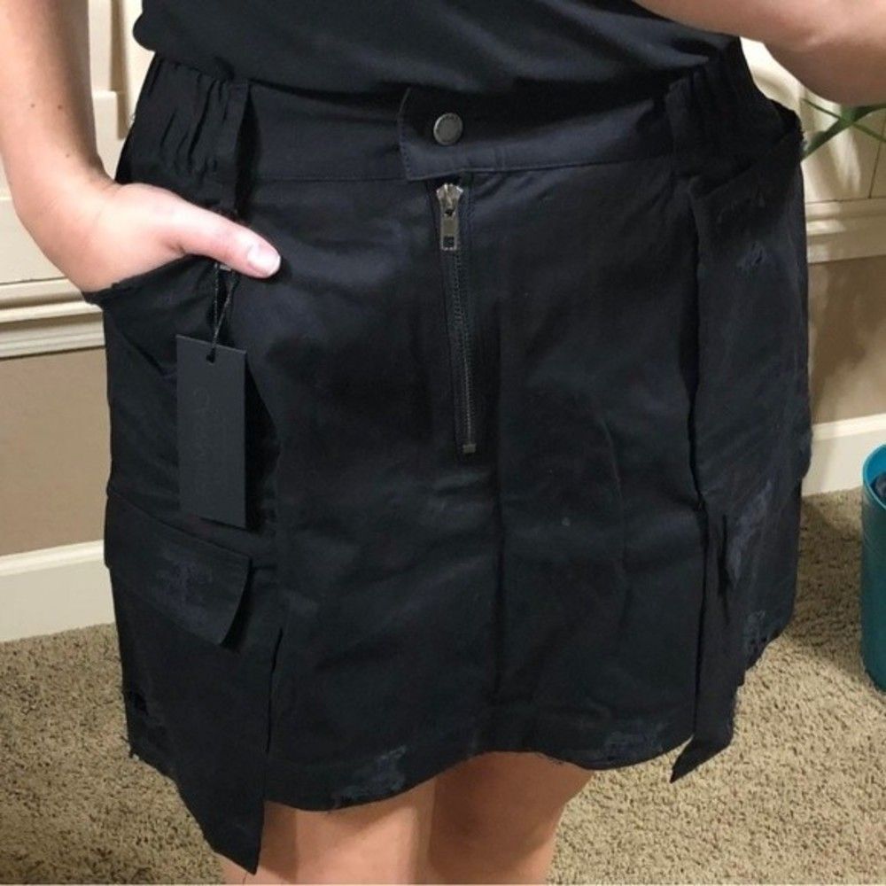 Carmar Women's Black Distressed Cargo Mini Skirt Size 8 New With Tags